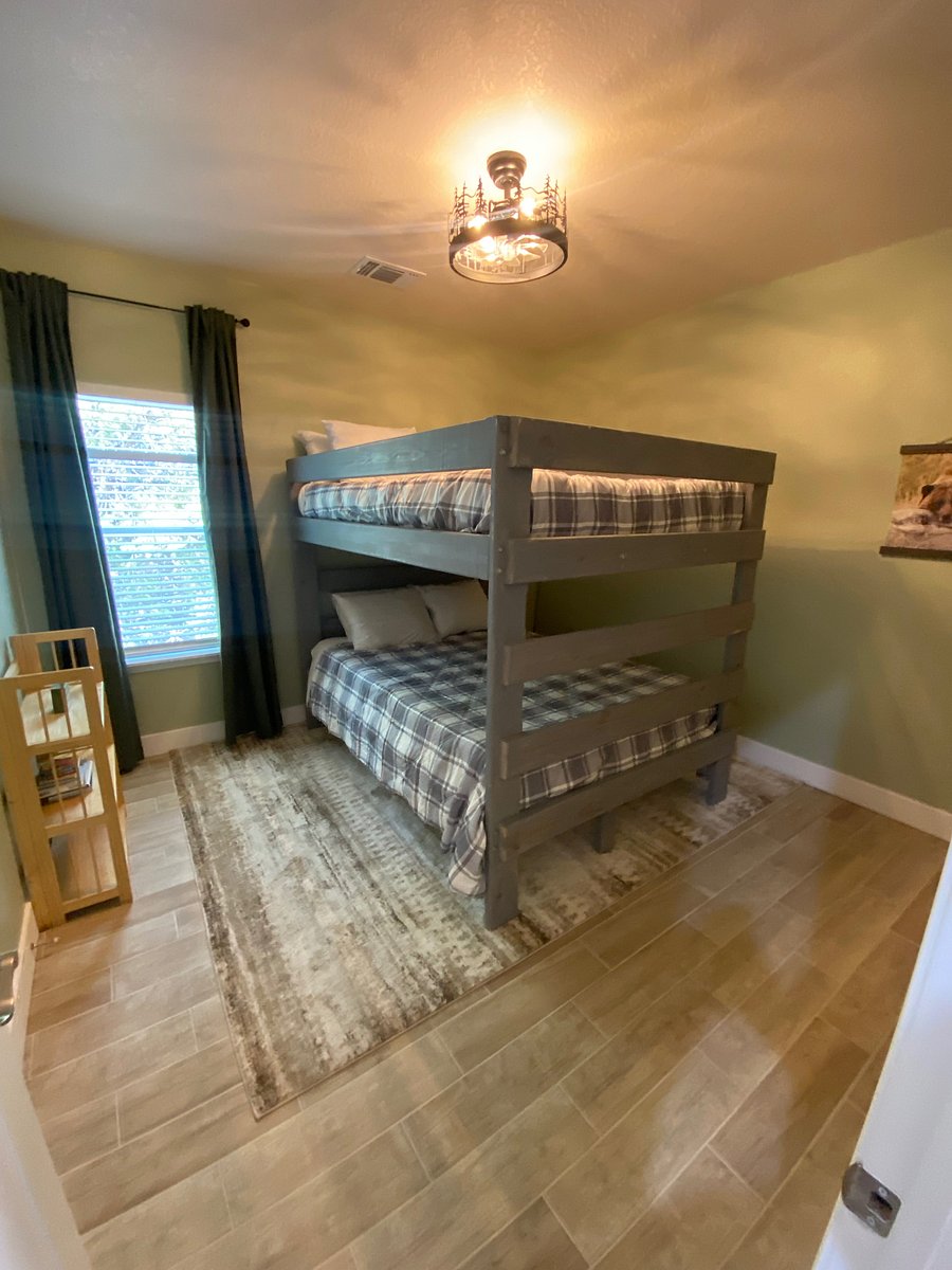 Furnished Finder property 1056809_1 photo 13