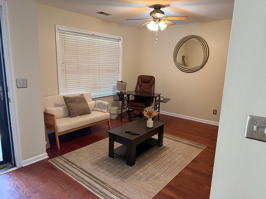 Furnished Finder property 1056819_1 photo 9