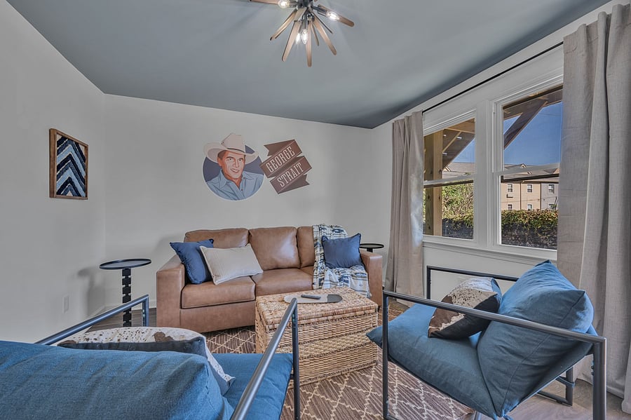 Furnished Finder property 1056841_1 photo 2