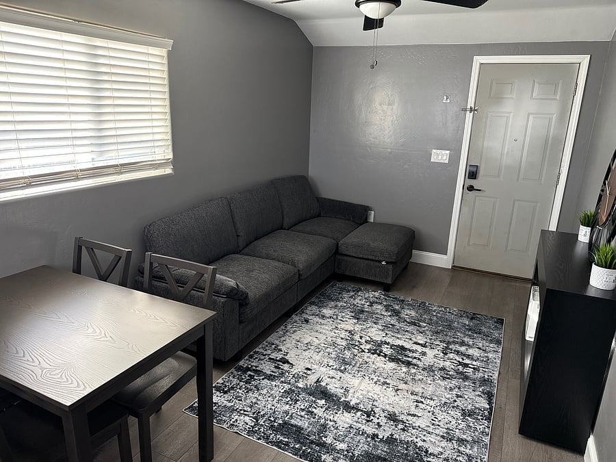 Furnished Finder property 1056846_1 photo 4
