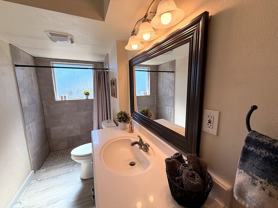 Furnished Finder property 1056861_1 photo 30