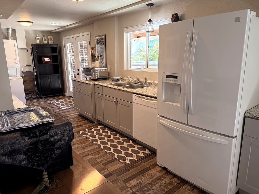 Furnished Finder property 1056861_1 photo 4