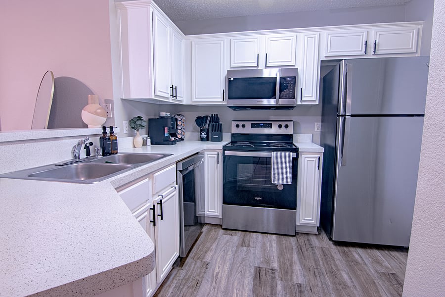 Furnished Finder property 1056881_1 photo 8
