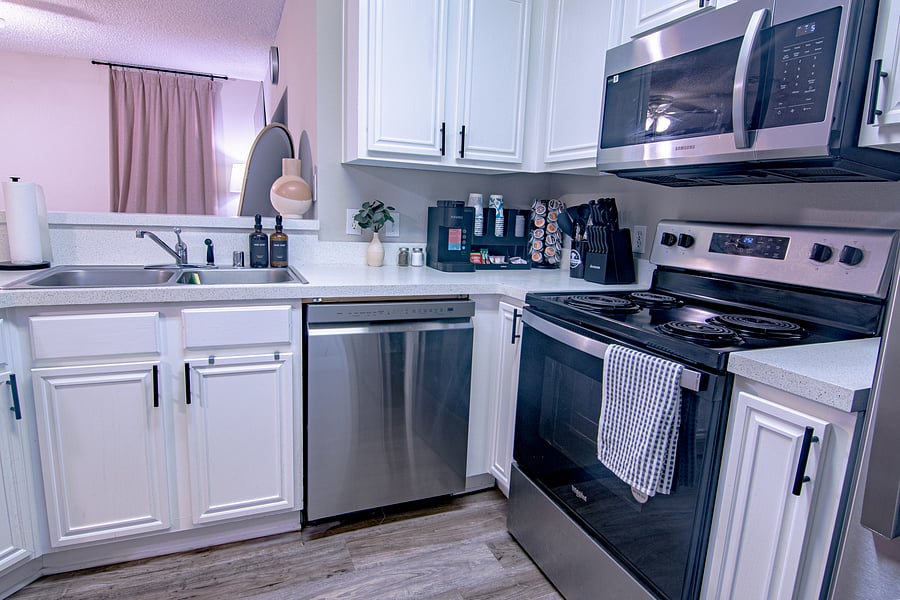 Furnished Finder property 1056881_1 photo 10