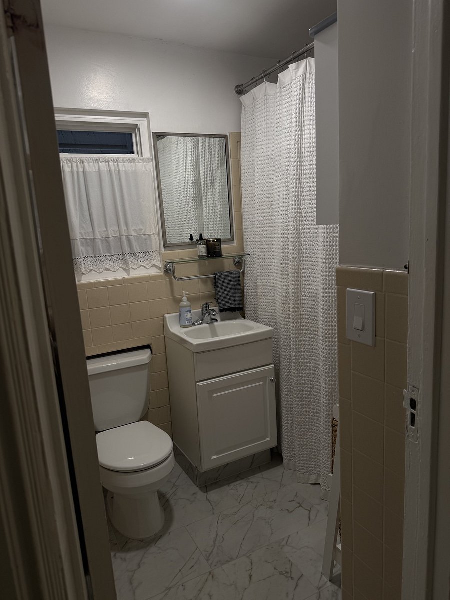 Furnished Finder property 1056898_1 photo 4