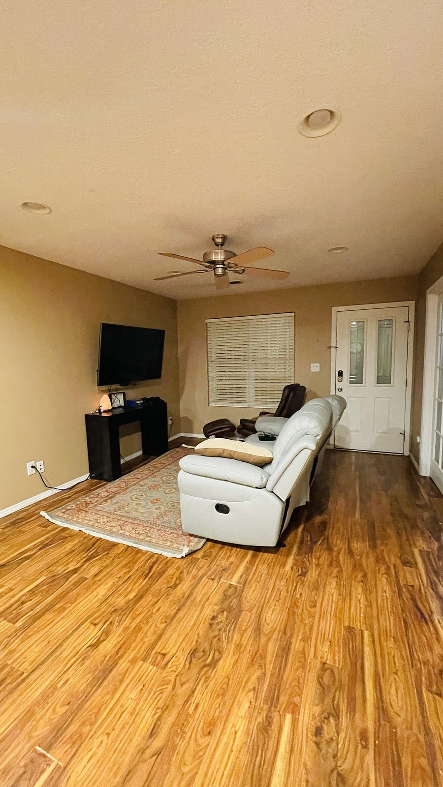 Furnished Finder property 1056908_1 photo 4