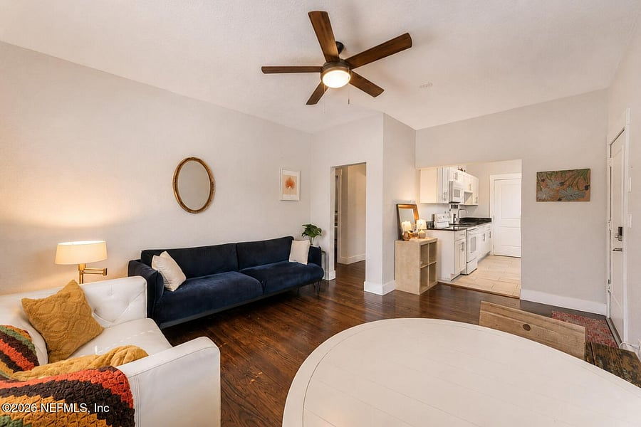 Furnished Finder property 1056924_1 photo 3