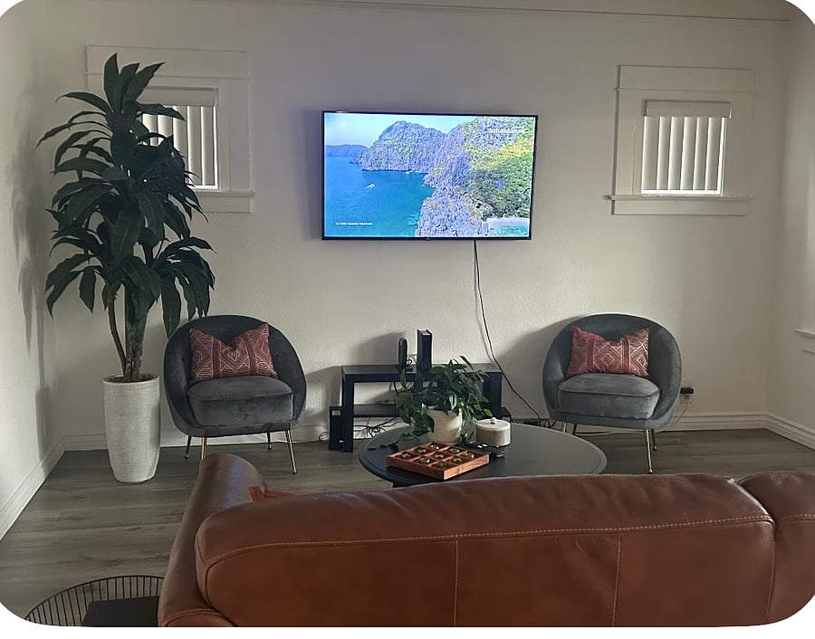 Furnished Finder property 1056933_1 photo 2