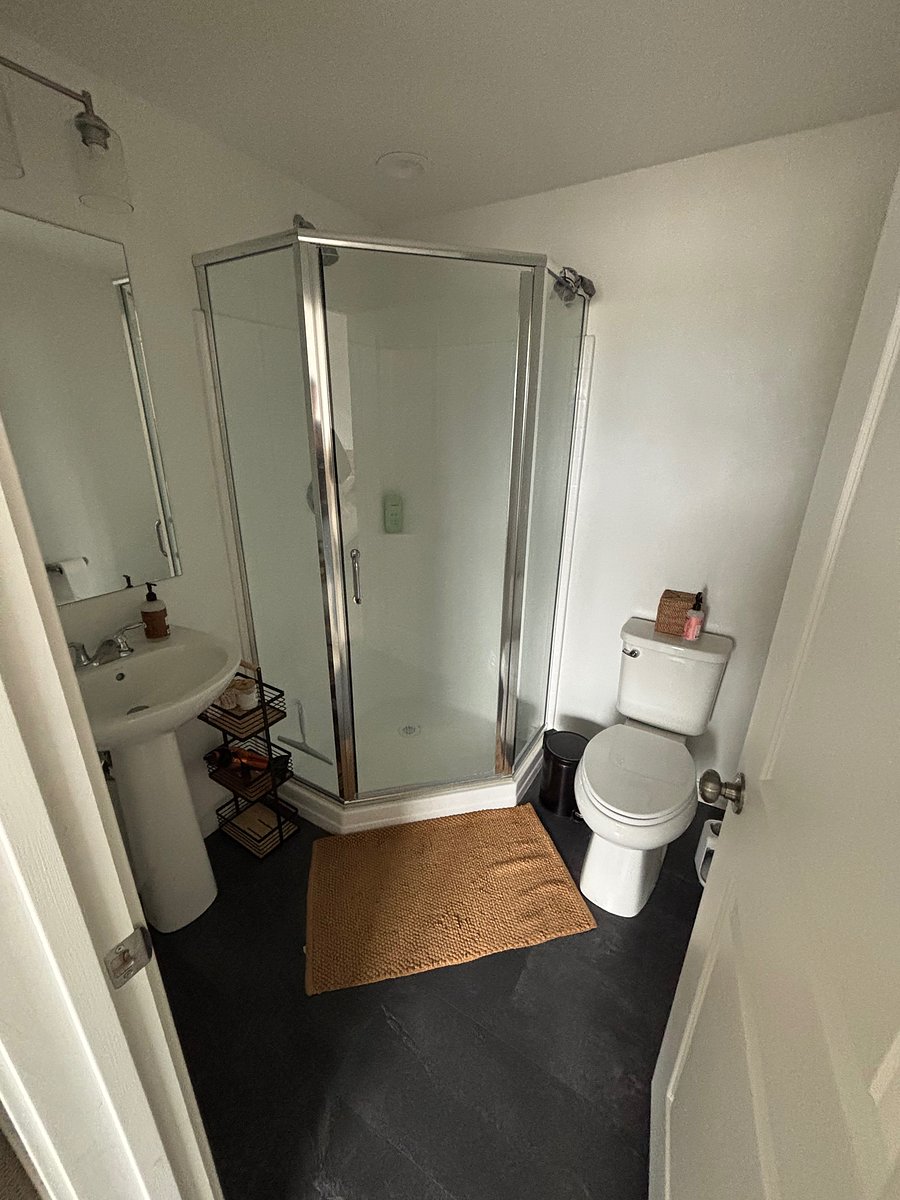 Furnished Finder property 1056952_1 photo 4
