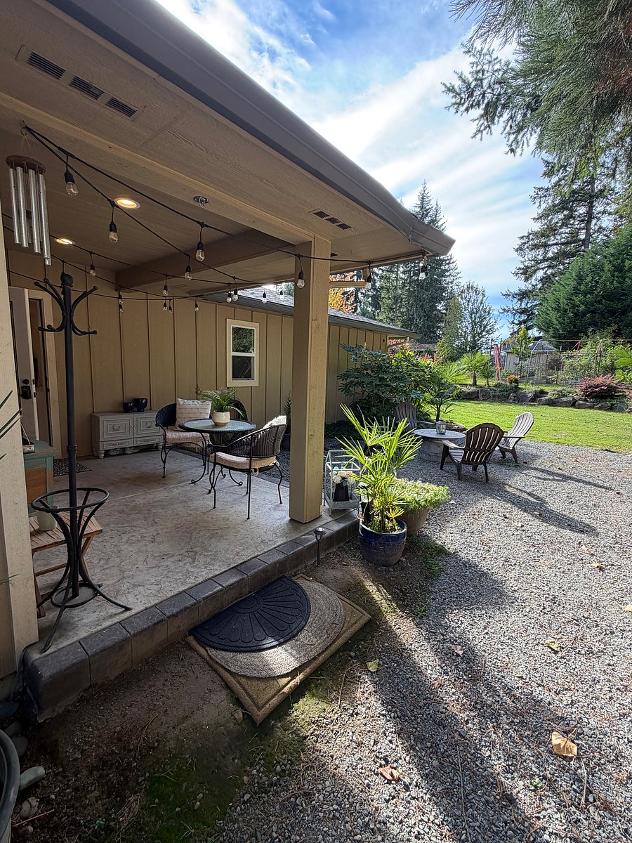 Furnished Finder property 1056973_1 photo 3