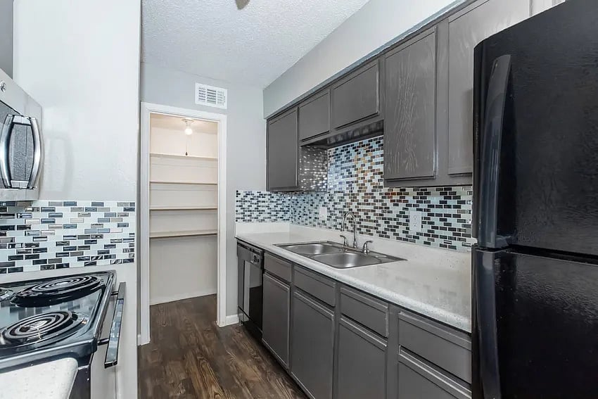 Furnished Finder property 1056978_1 photo 6