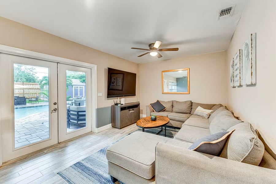Furnished Finder property 1056988_1 photo 23