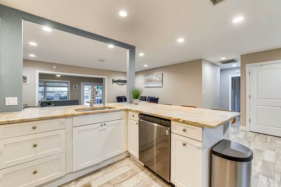 Furnished Finder property 1056988_1 photo 14