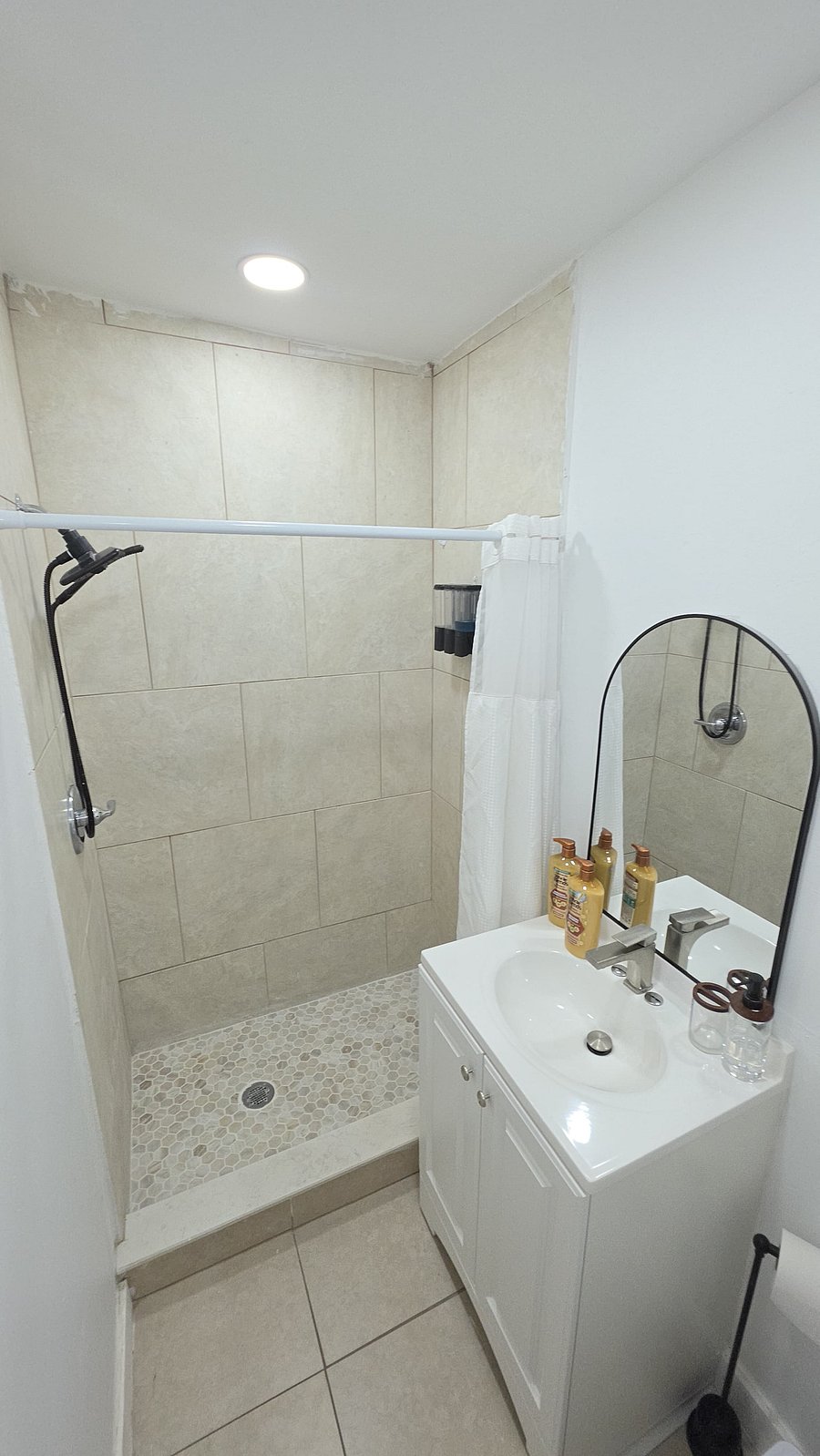 Furnished Finder property 1057007_1 photo 8
