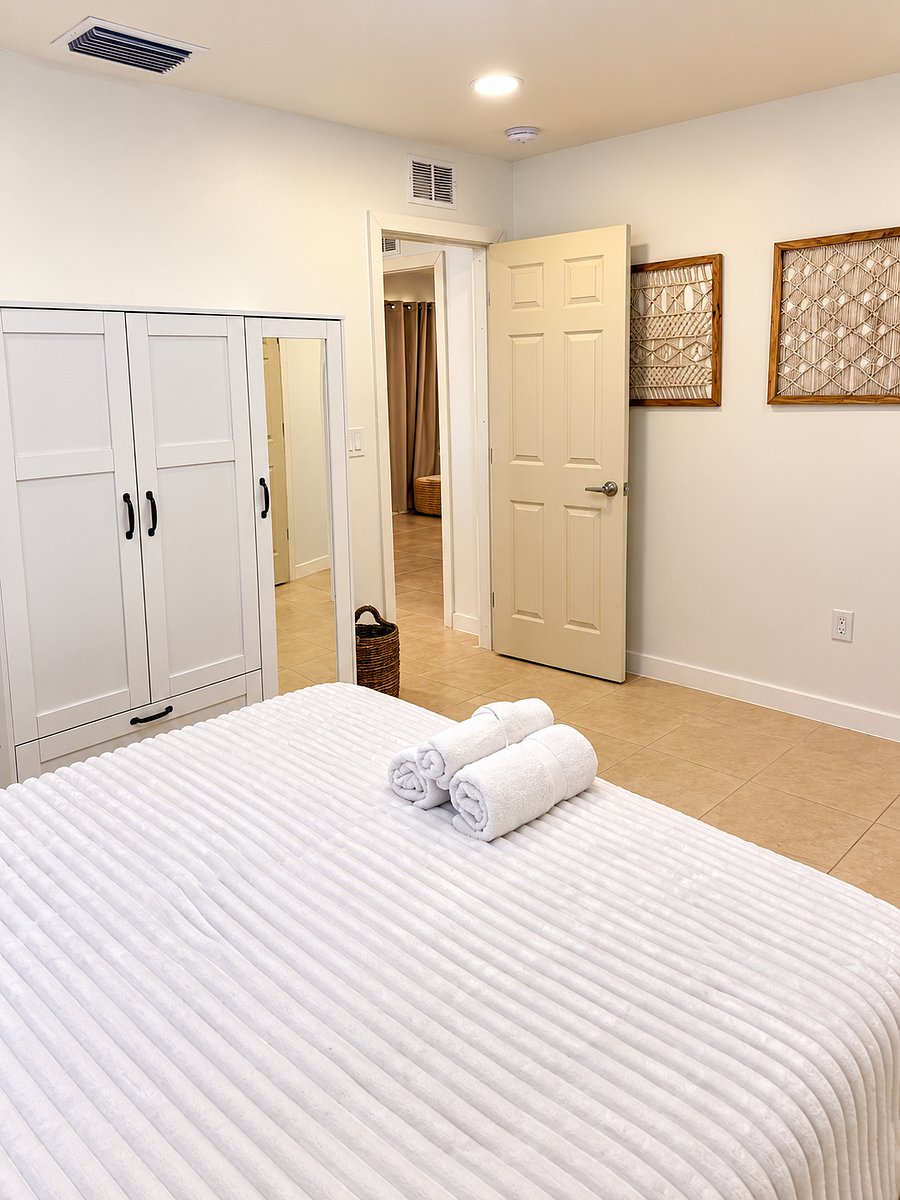 Furnished Finder property 1057007_1 photo 15