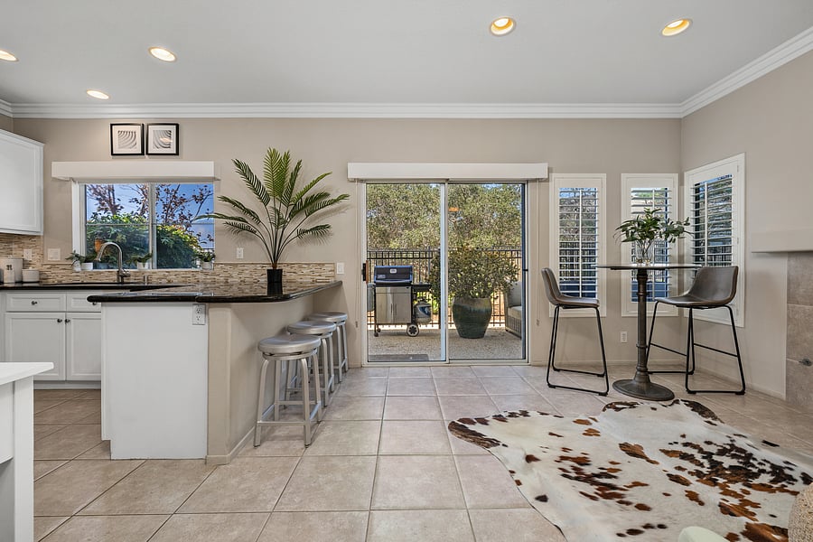 Furnished Finder property 1057013_1 photo 4