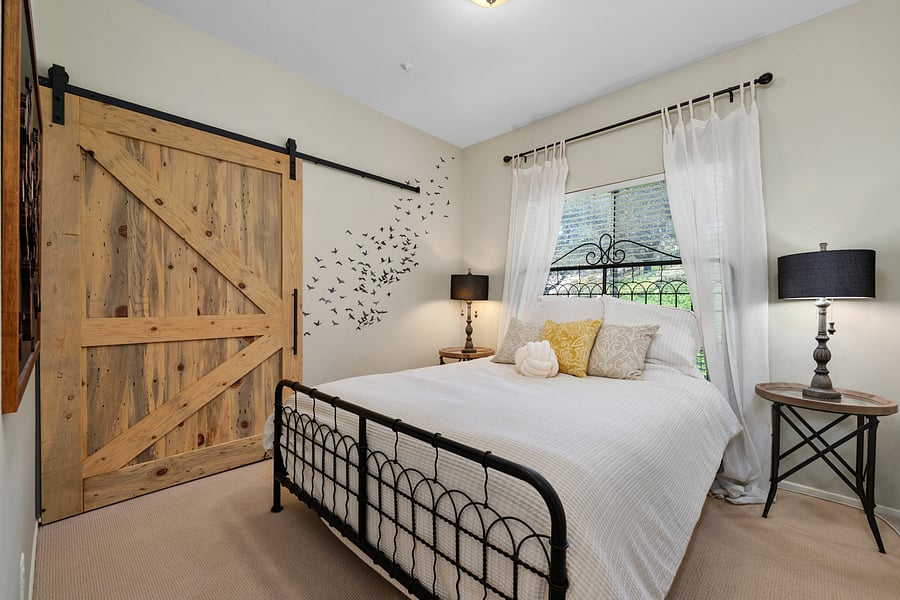 Furnished Finder property 1057013_1 photo 40
