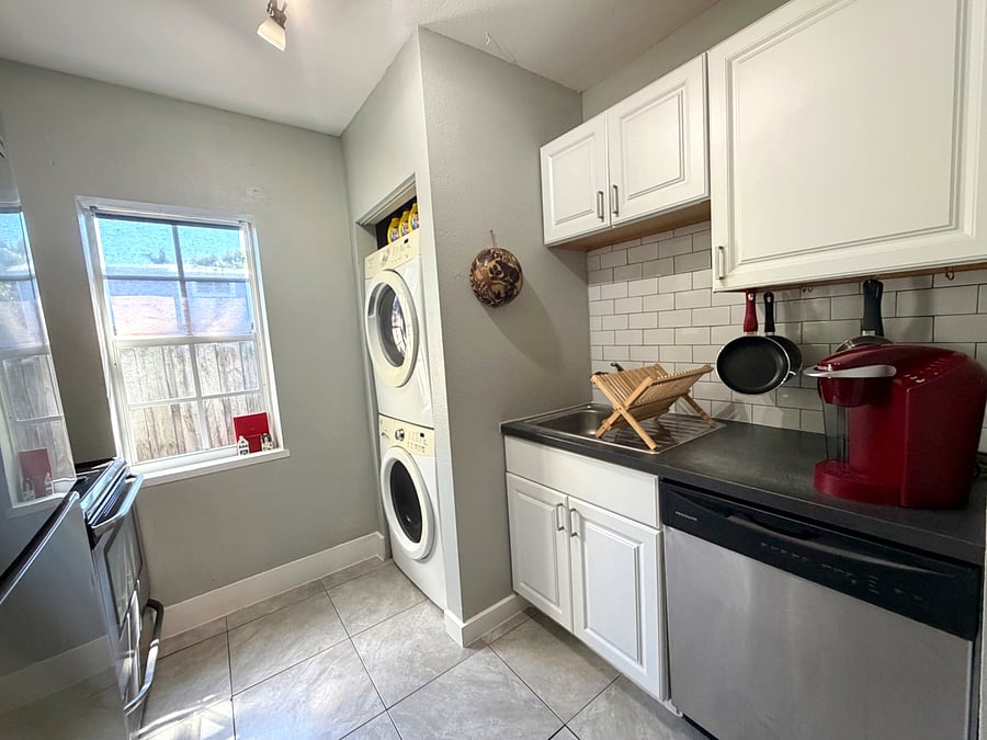 Furnished Finder property 1057082_1 photo 4