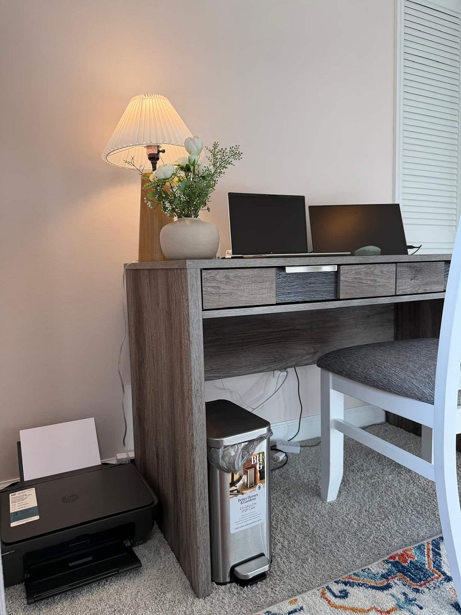 Furnished Finder property 1057098_1 photo 24