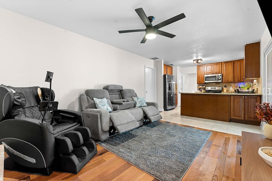 Furnished Finder property 1057098_1 photo 6