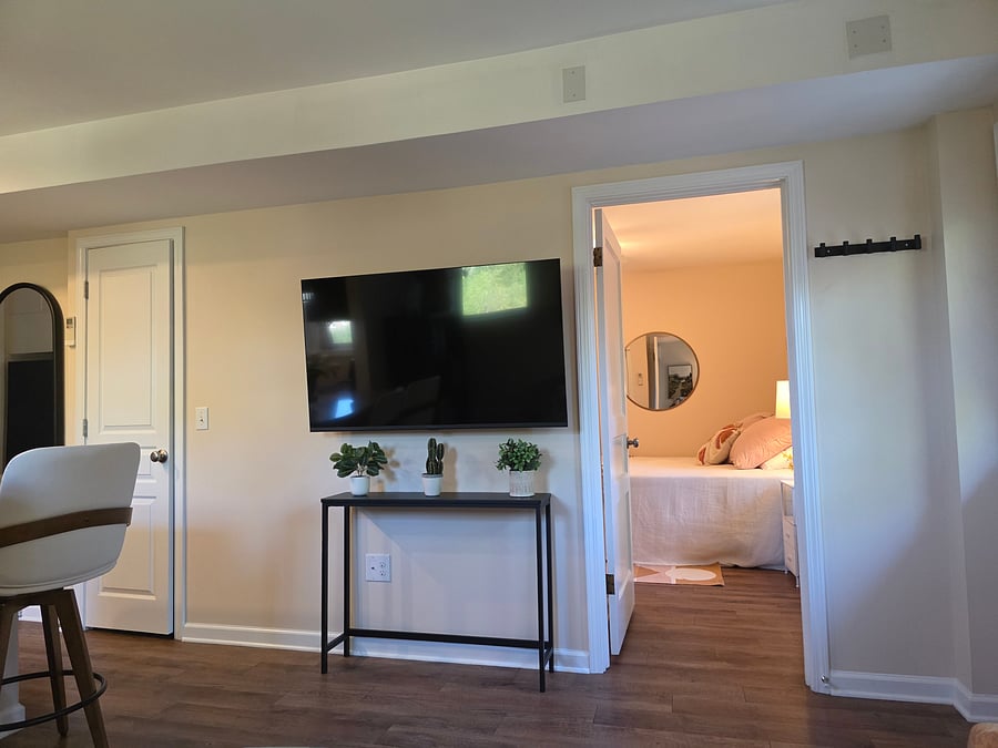 Furnished Finder property 1057100_1 photo 11