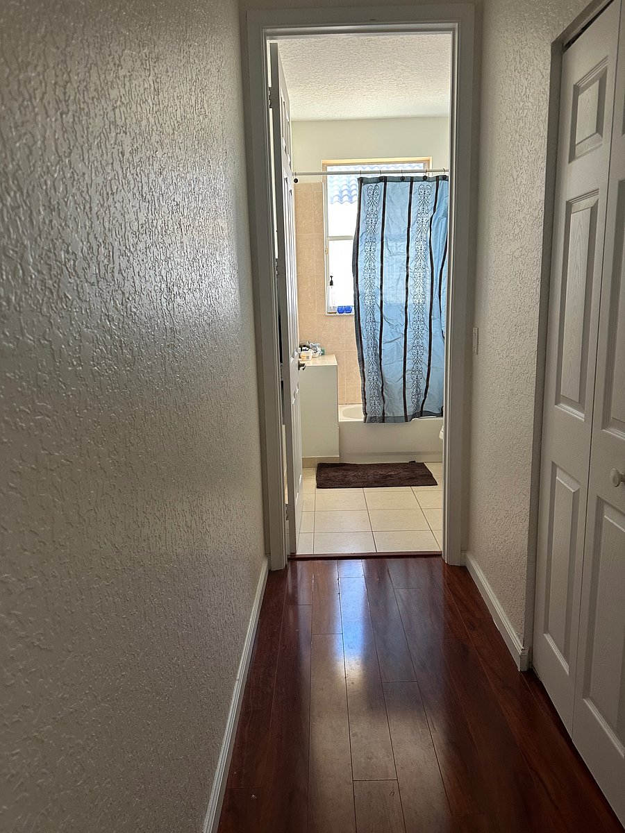 Furnished Finder property 1057102_1 photo 5