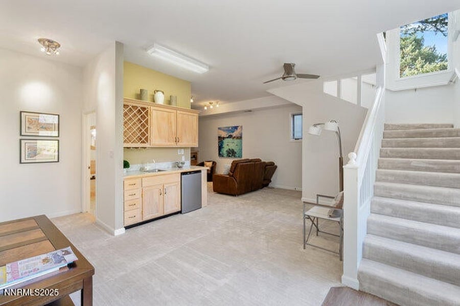 Furnished Finder property 1057129_1 photo 31