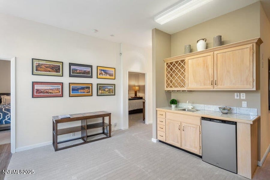 Furnished Finder property 1057129_1 photo 33