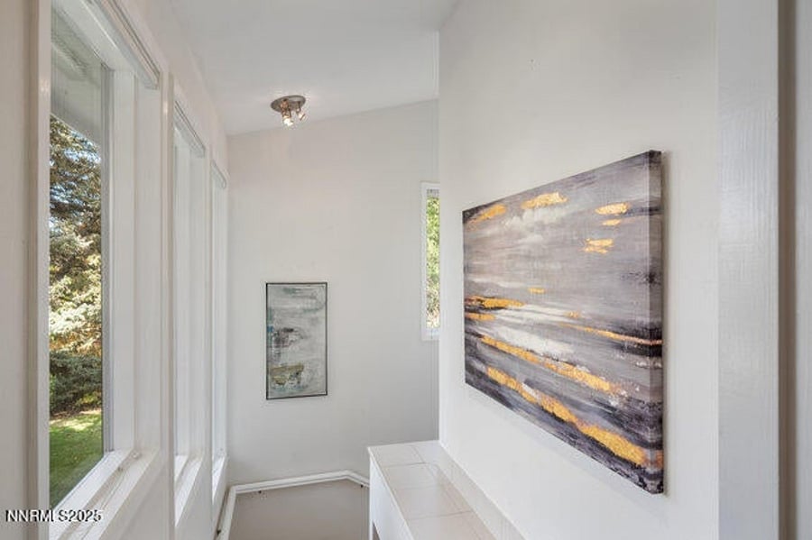 Furnished Finder property 1057129_1 photo 30