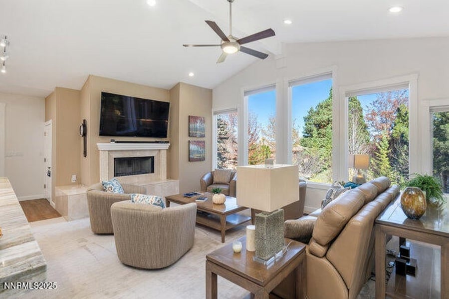 Furnished Finder property 1057129_1 photo 8