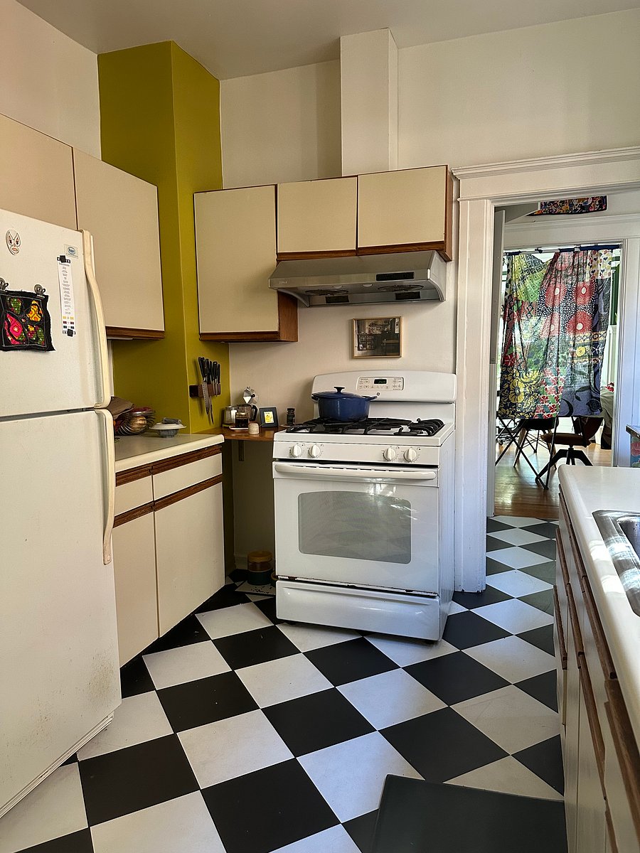 Furnished Finder property 1057132_1 photo 12