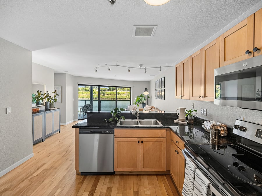Furnished Finder property 1057140_1 photo 7