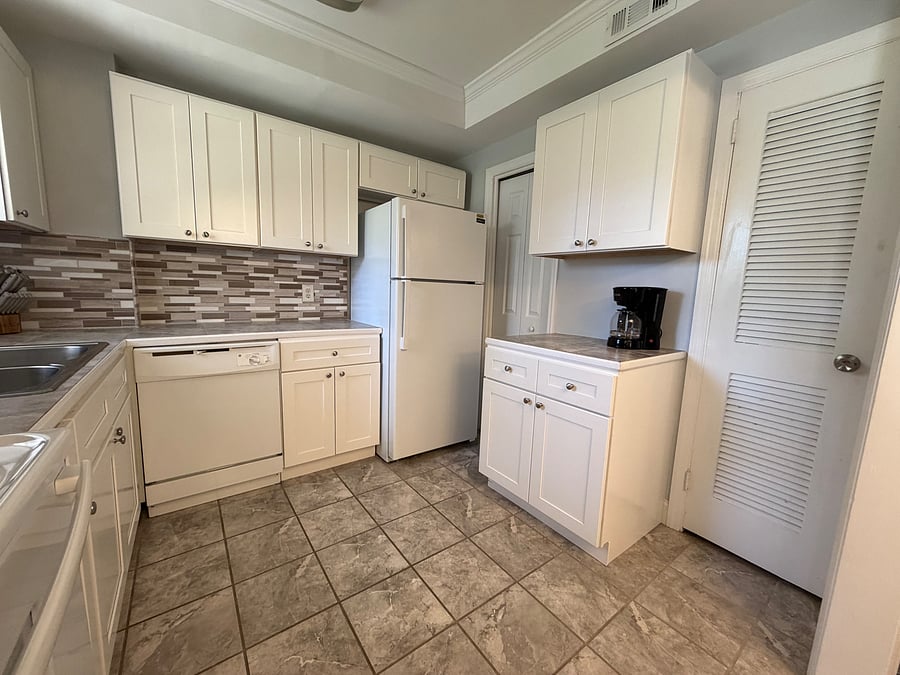 Furnished Finder property 1057141_1 photo 11