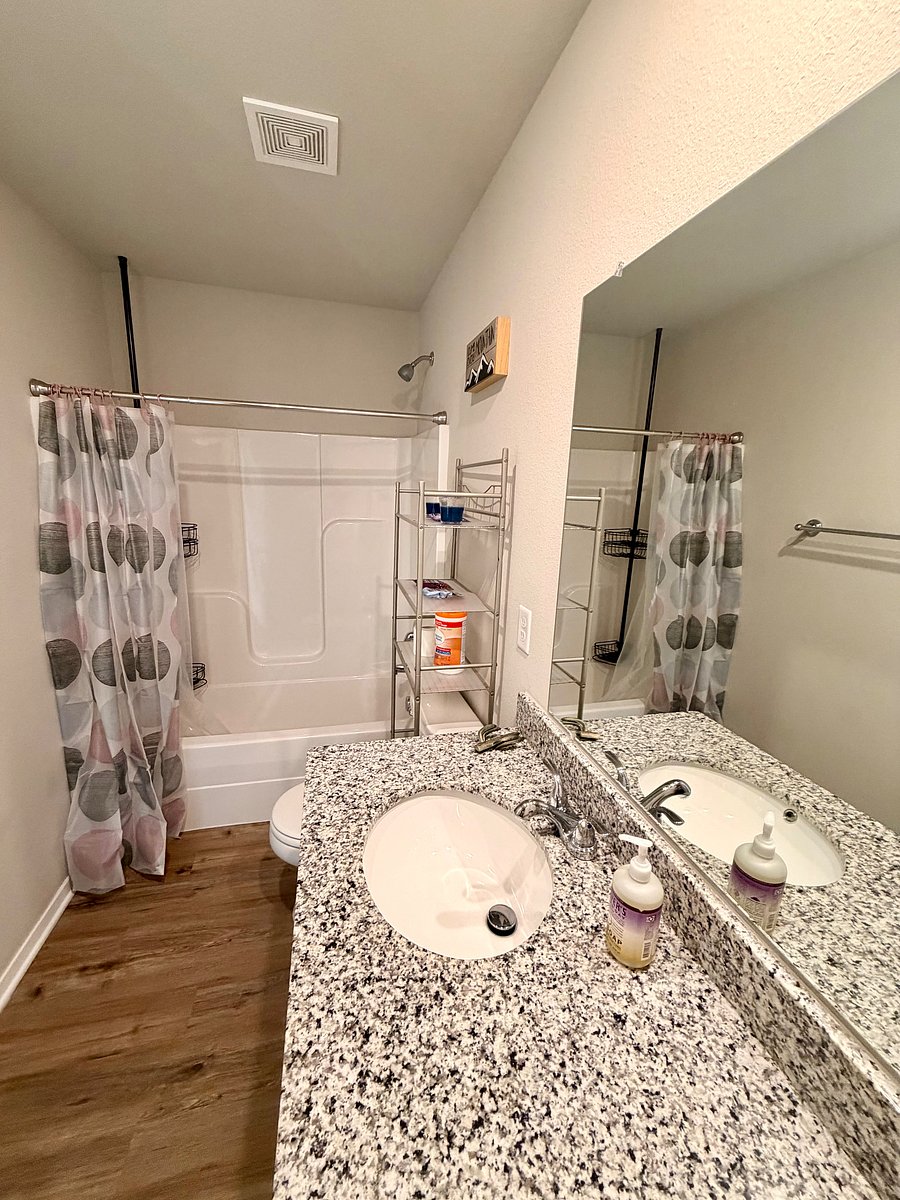 Furnished Finder property 1057159_1 photo 16