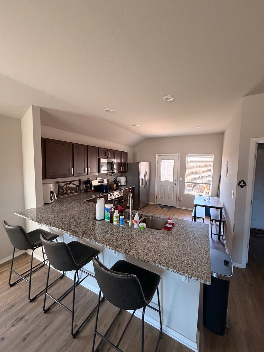 Furnished Finder property 1057159_1 photo 30
