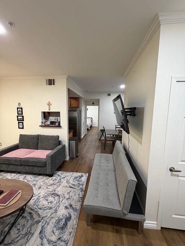Furnished Finder property 1057172_1 photo 3