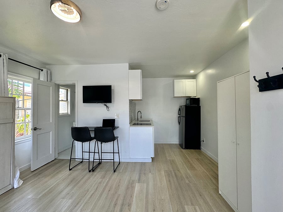 Furnished Finder property 1057175_1 photo 14