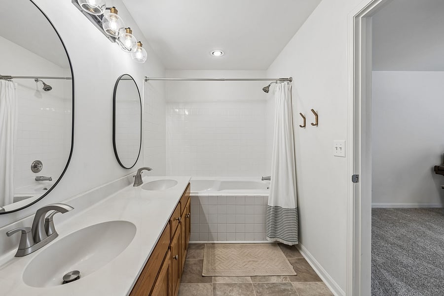 Furnished Finder property 1057186_1 photo 30