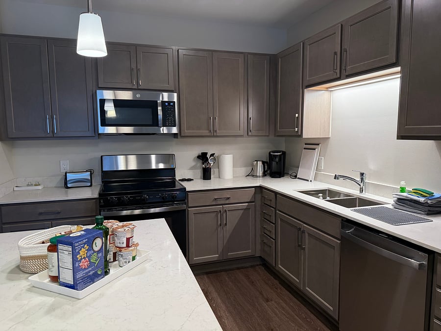 Furnished Finder property 1057215_1 photo 3