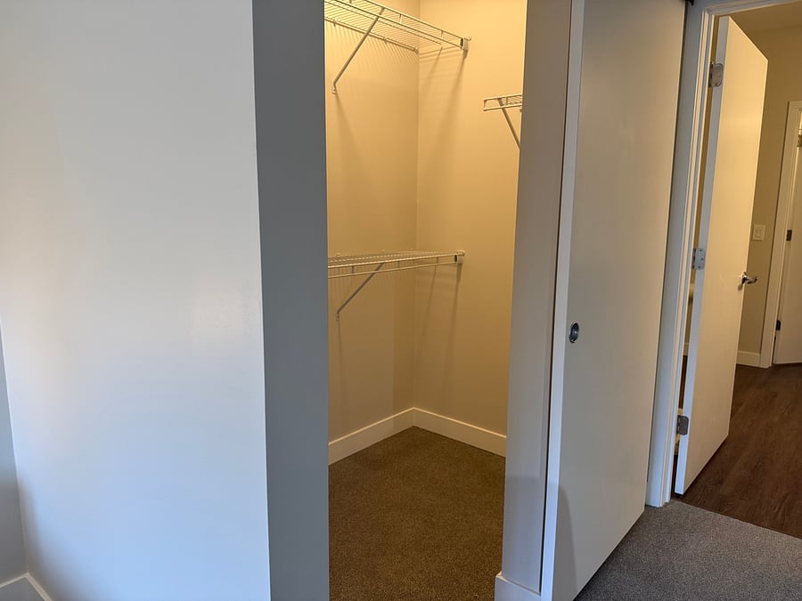 Furnished Finder property 1057215_1 photo 9