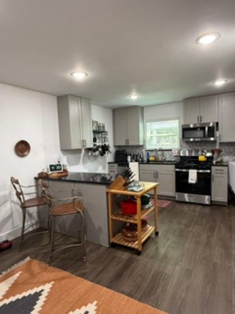 Furnished Finder property 1057224_1 photo 4