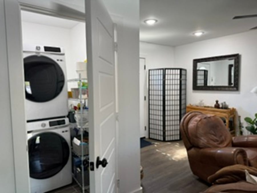 Furnished Finder property 1057224_1 photo 14
