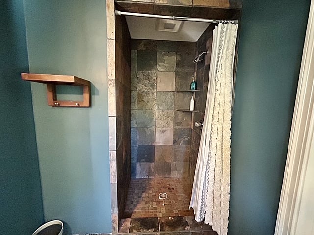 Furnished Finder property 1057225_1 photo 12