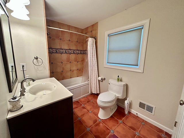 Furnished Finder property 1057225_1 photo 33