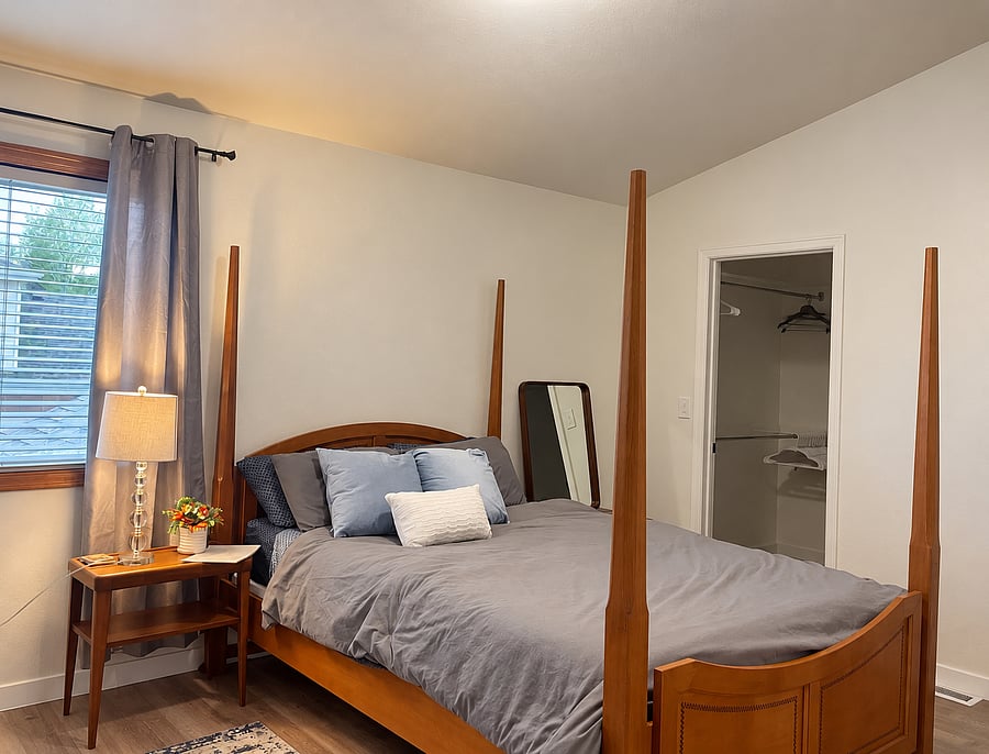 Furnished Finder property 1057228_1 photo 11