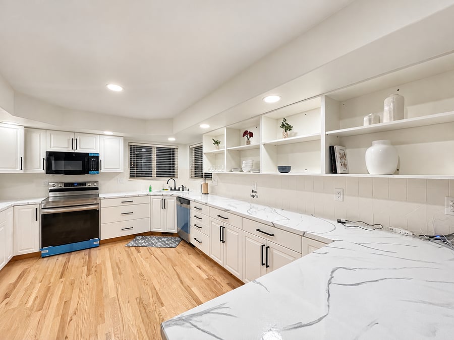Furnished Finder property 1057228_1 photo 3