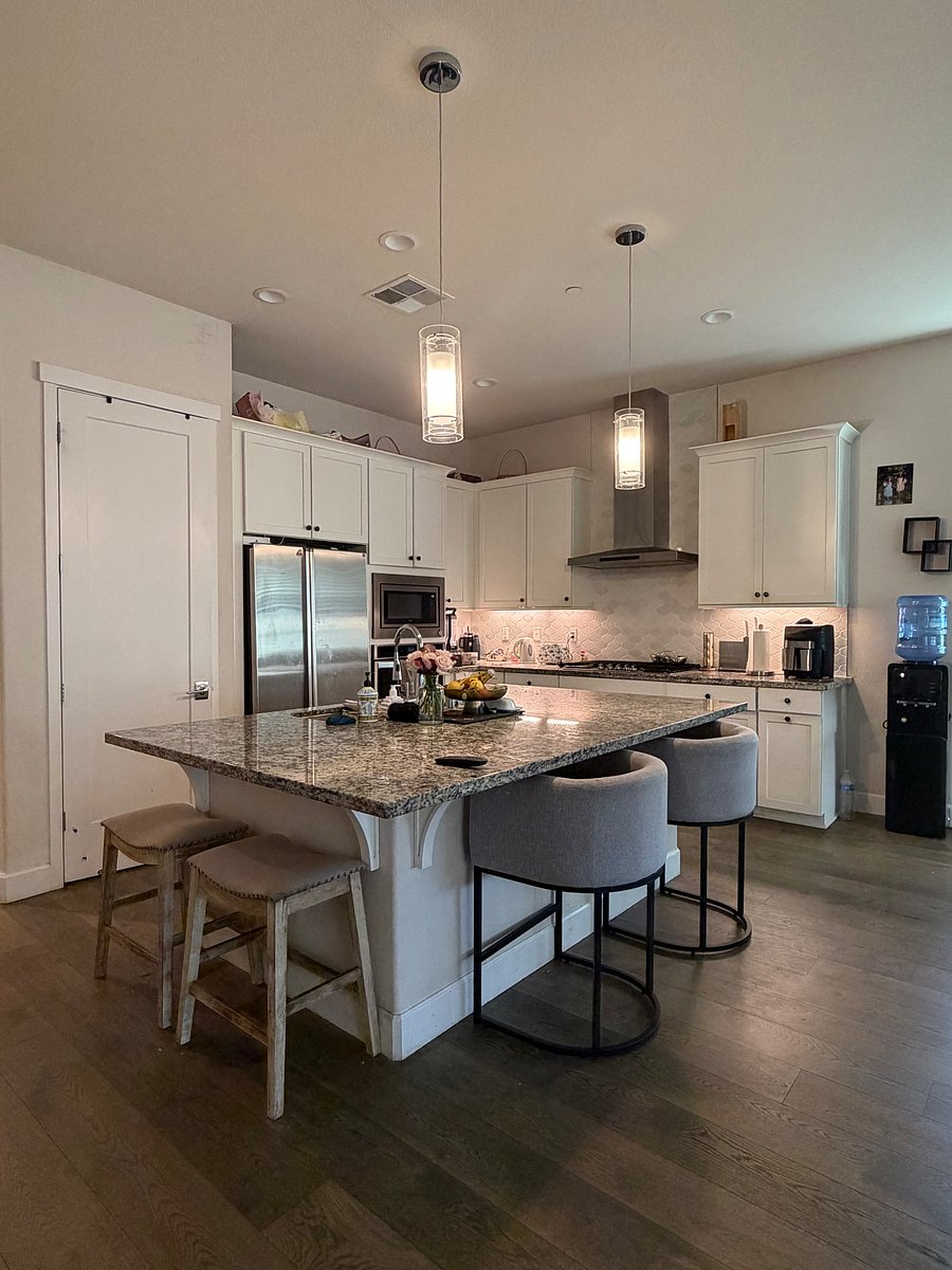 Furnished Finder property 1057247_1 photo 7