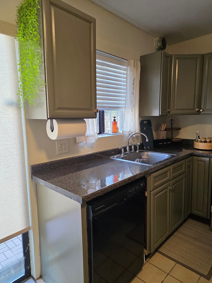 Furnished Finder property 1057285_1 photo 18