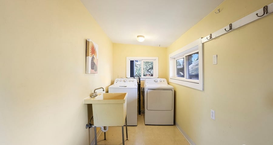 Furnished Finder property 1057299_1 photo 26