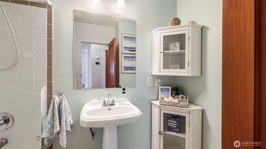 Furnished Finder property 1057299_1 photo 24